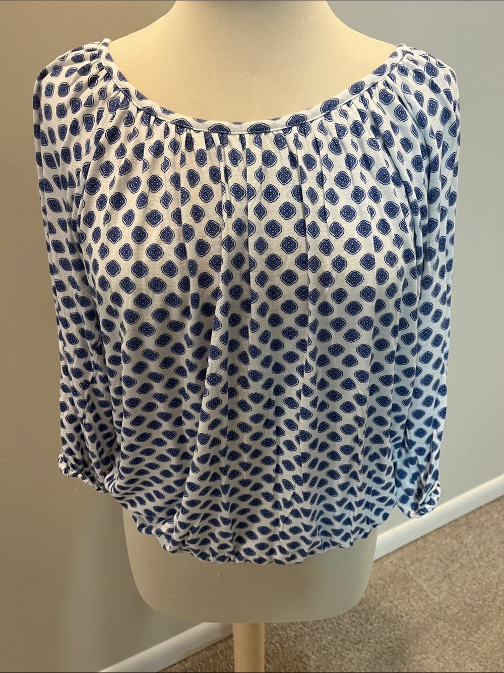 Michael Kors White and Navy Geometric Peasant Top